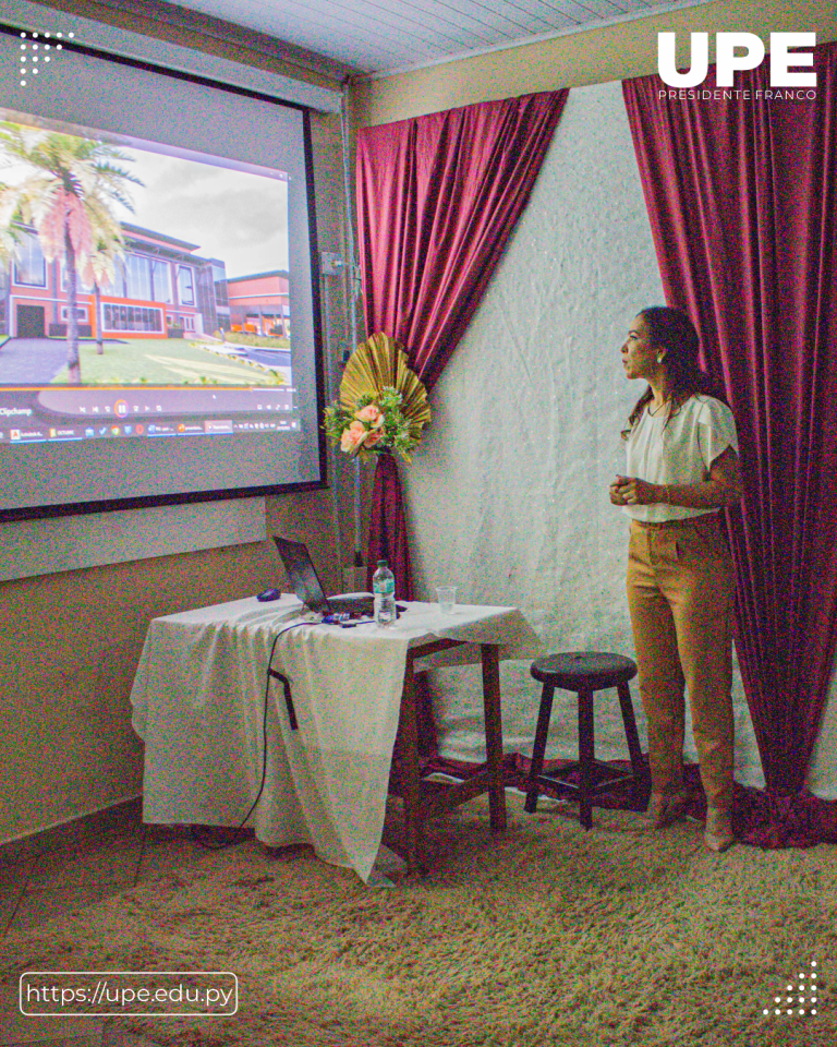 Presentación del Trabajo Final de Grado - Carrera de Arquitectura y Urbanismo 